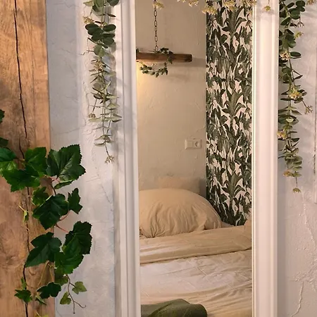 Appartamento The Train House In The Forest *